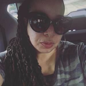 Meet your Posher, Cara